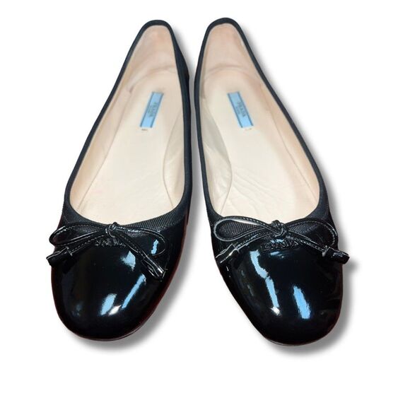Prada Black Patent Leather Flats - Picture 4 of 8